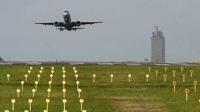 consultation-nddl-enquete-6-le-survol-de-nantes-es